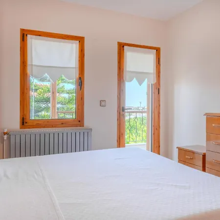 Willa Spacious With Garden 3 Min To Çeşme